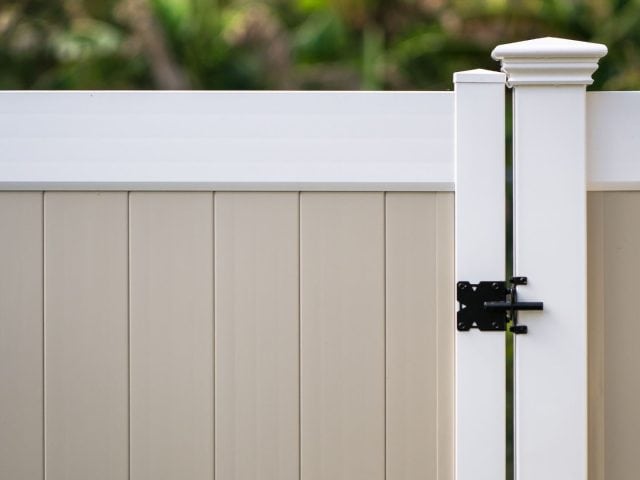 Tennessee River Curb Appeal: Glamorous Gates Near Me