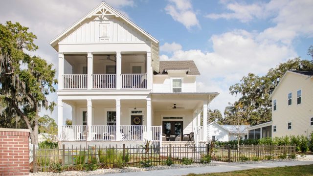 fence companies in my area