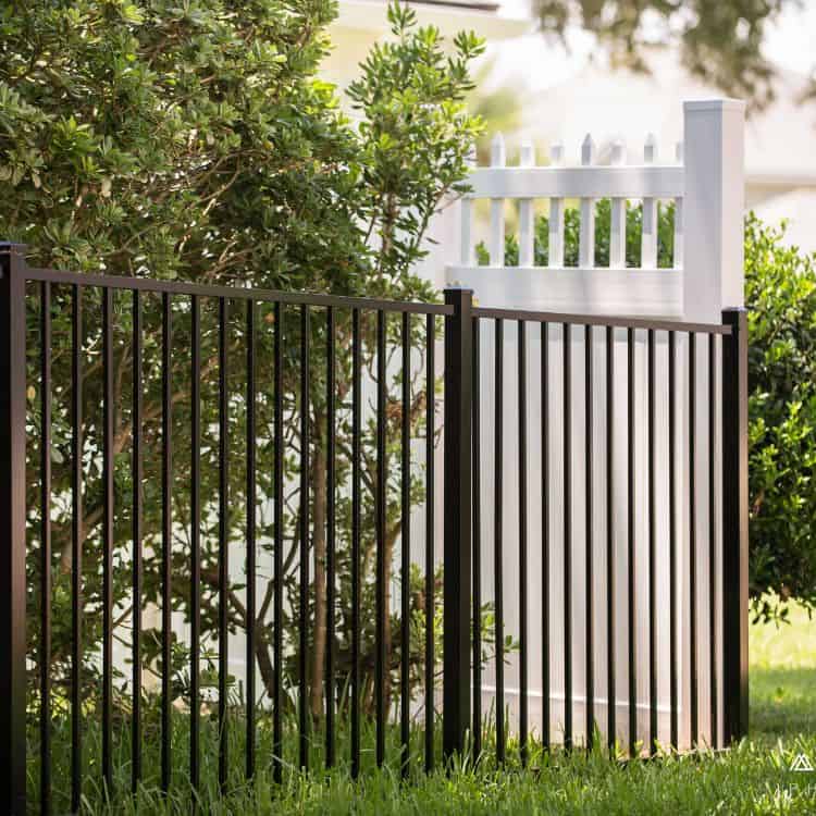 commercial fencing contractors in Eastern NC