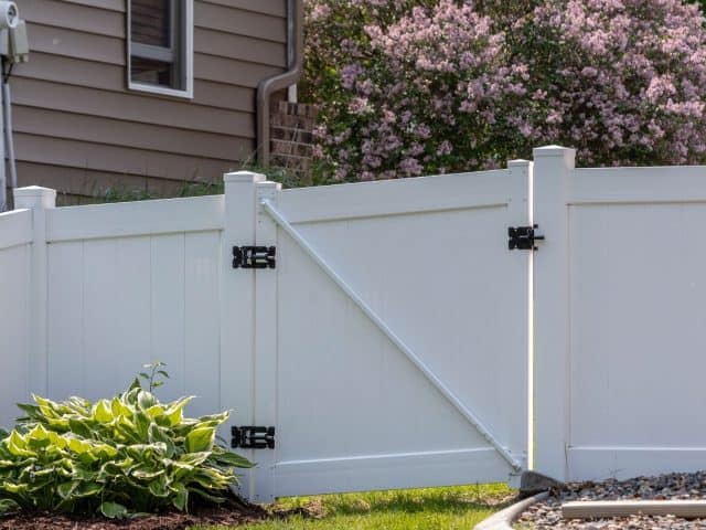 Dalton Fence Company: Choosing the Right Fence for Northern Georgia’s Climate