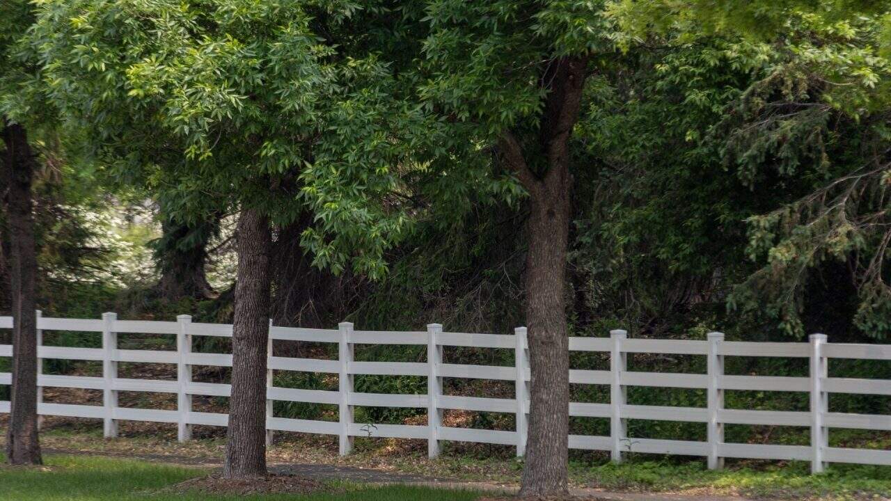 Farm Fence Contractors