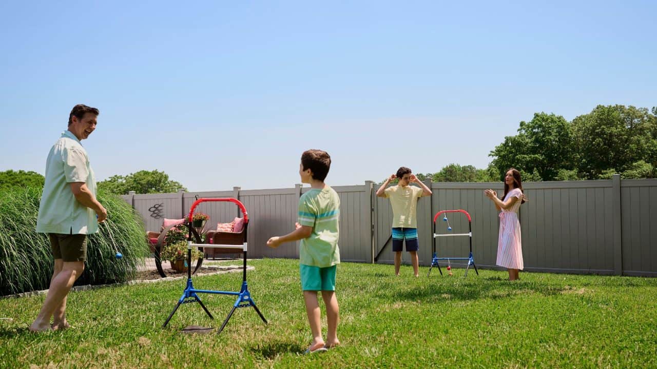 Fencing business near me to create a safe and secure backyard play area