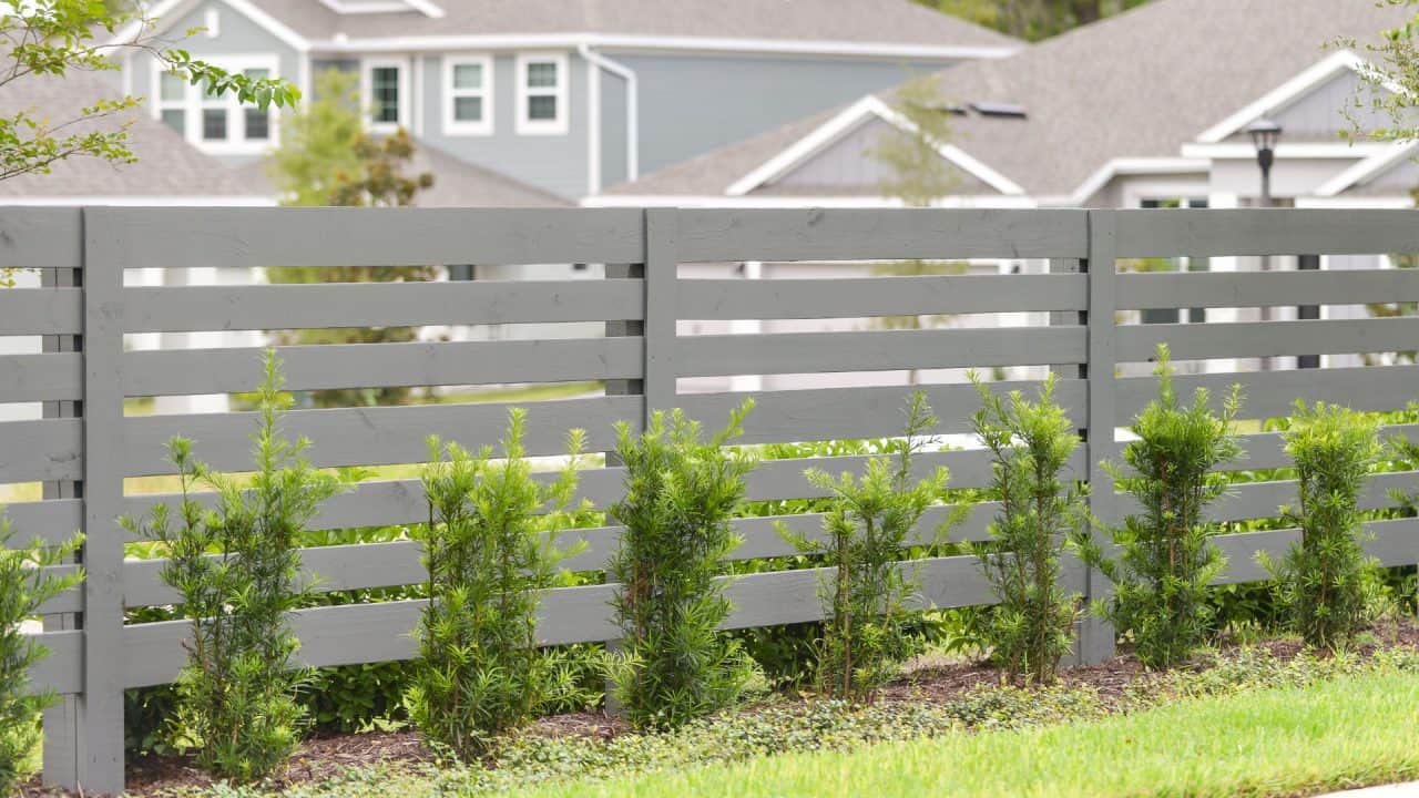 choosing to paint your wooden fence gray