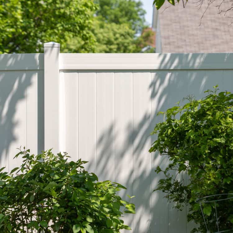 Cleveland vinyl fence installers