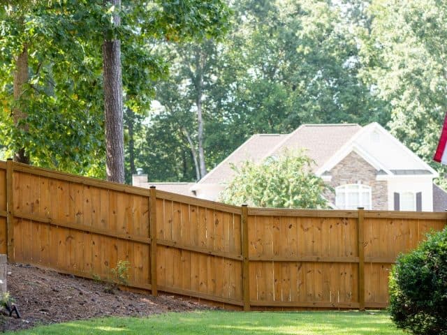 Privacy Fence Builders Near Me That Won’t Let You Down