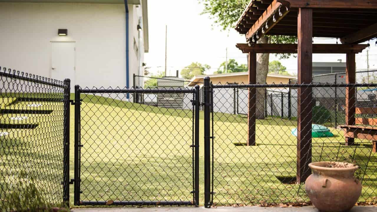 chain link fence Los Angeles