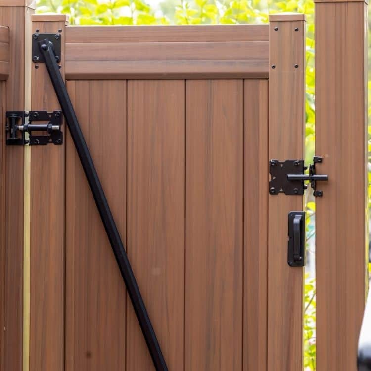 commercial fence installers