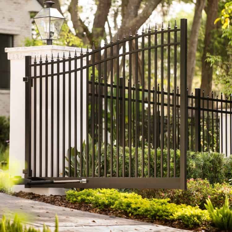 Gate contractors near me